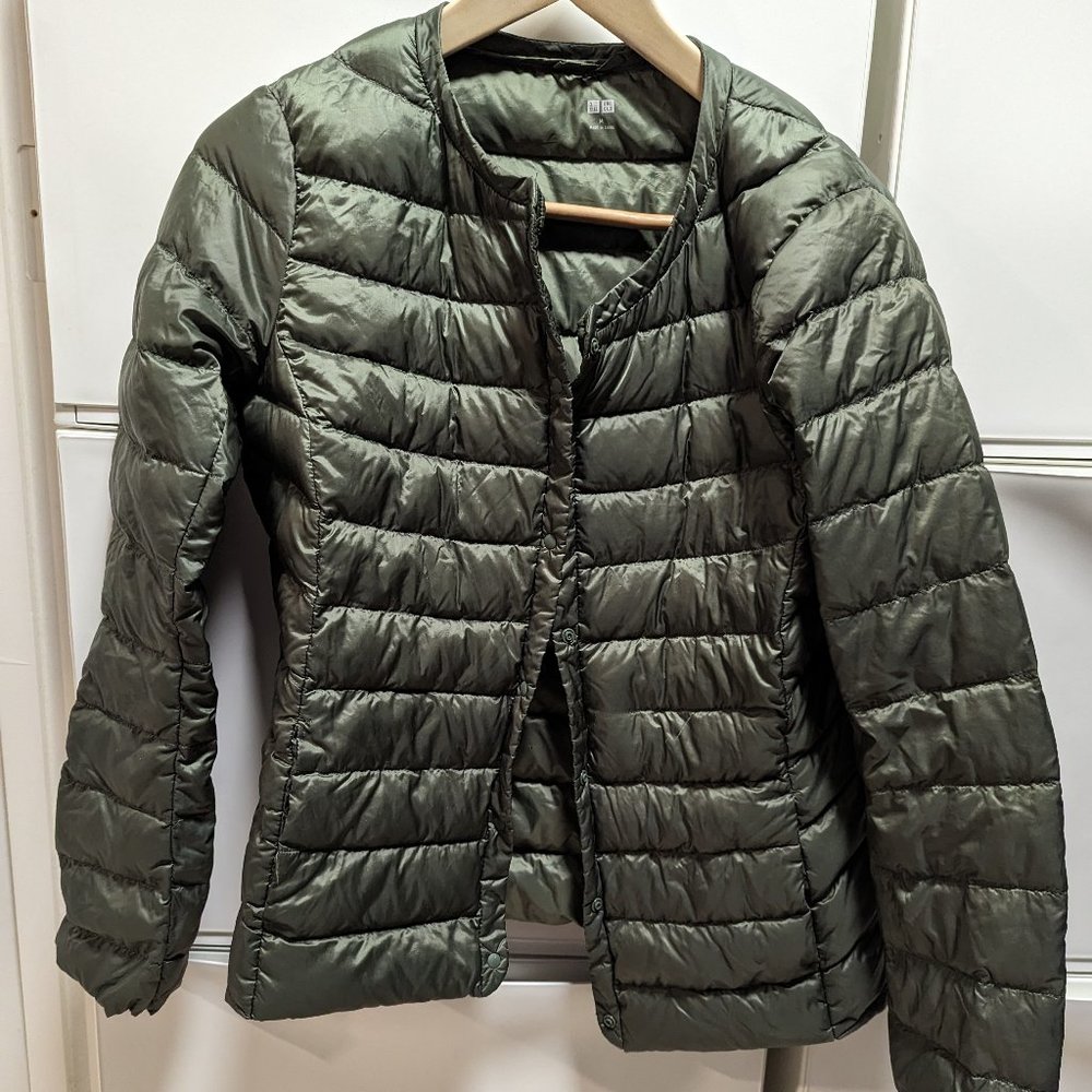 Uniqlo lightweight puffer